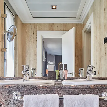 Hotel Silken Gran