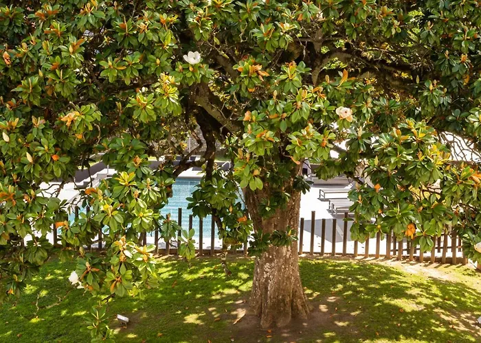 Silken Gran Hotel 4*