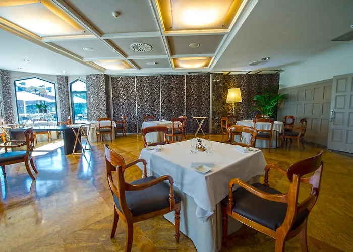 Silken Gran 4* Durango